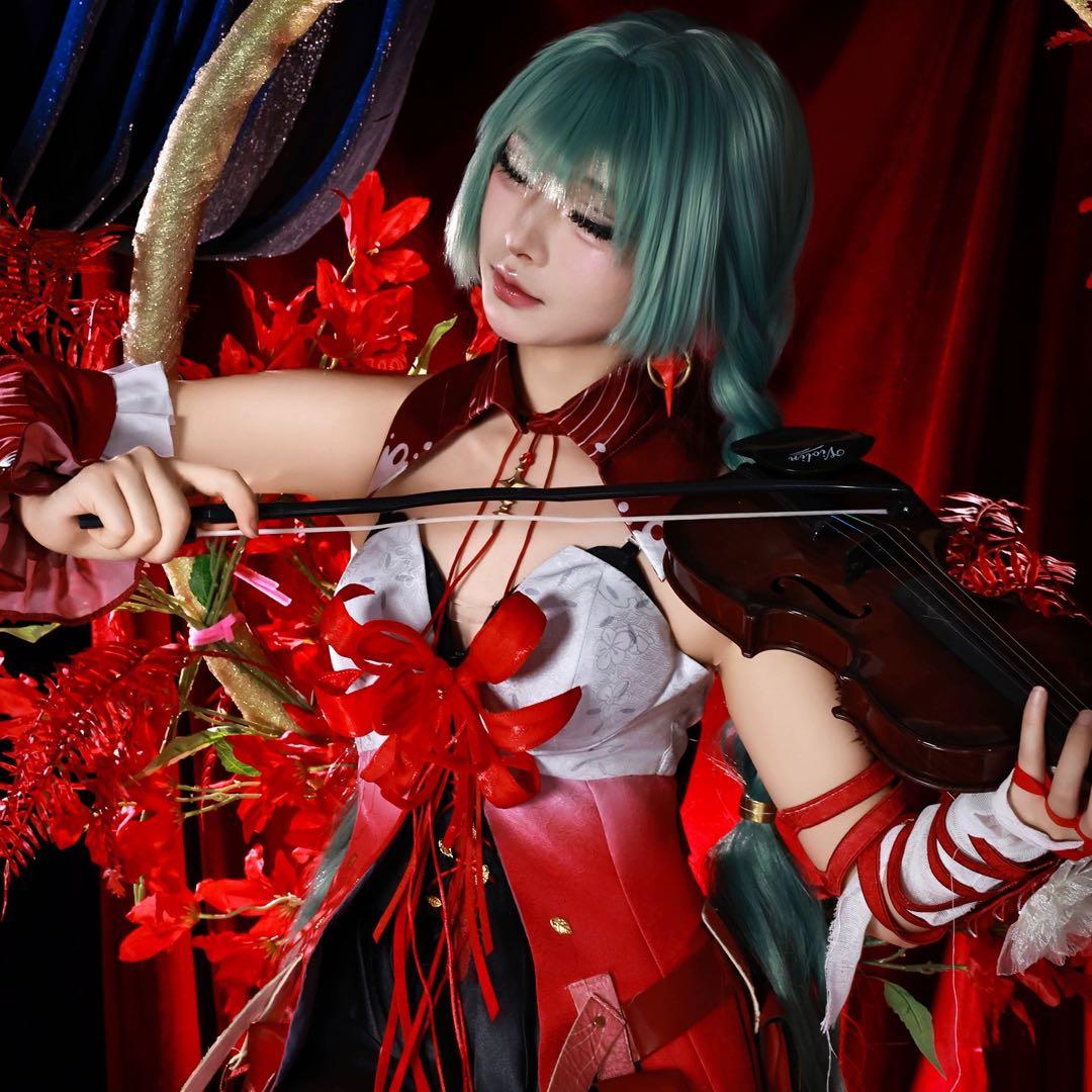 即納高品質 鳴潮 フローヴァ コスプレ衣装+ウィッグ 武器別途 - メルカリ