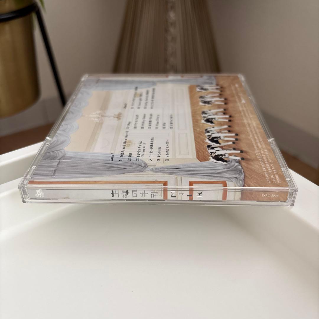 M!LK 『王様の牛乳』ファンクラブ限定盤 - メルカリ