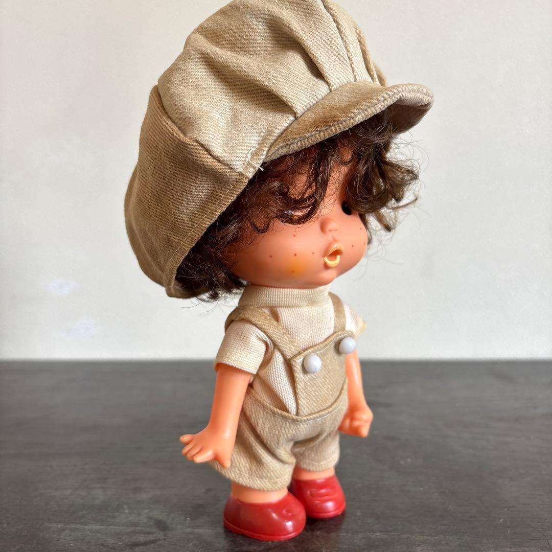 昭和レトロ ソフビ人形 デザインキザワ 天然パーマ そばかすの子