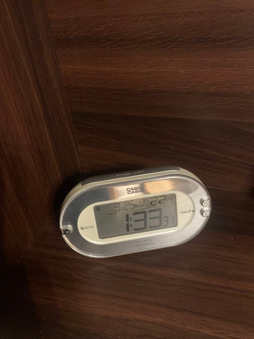 置き時計 ハートマークショップ】置き時計 stand clock CATS 乾電池式