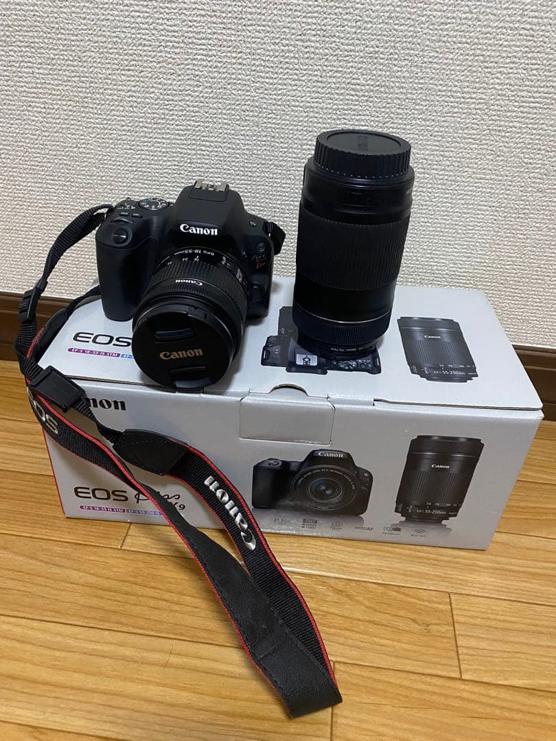 Canon EOS KISS X9 Wズームキット BK