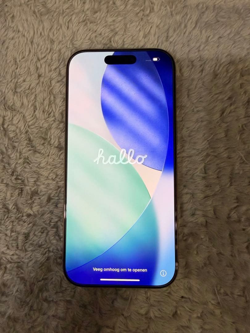 【極美品】iPhone16Pro 128GB デザートチタニウム　ケース付 Apple iPhone 16 Pro 128GB SIMフリー [デザートチタニウム] 価格比較