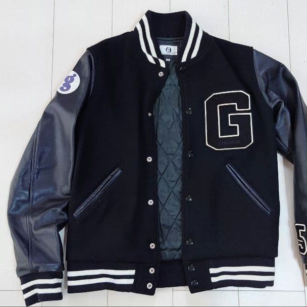 グッドイナフ スタジャン GOODENOUGH ナンバリング - メルカリ