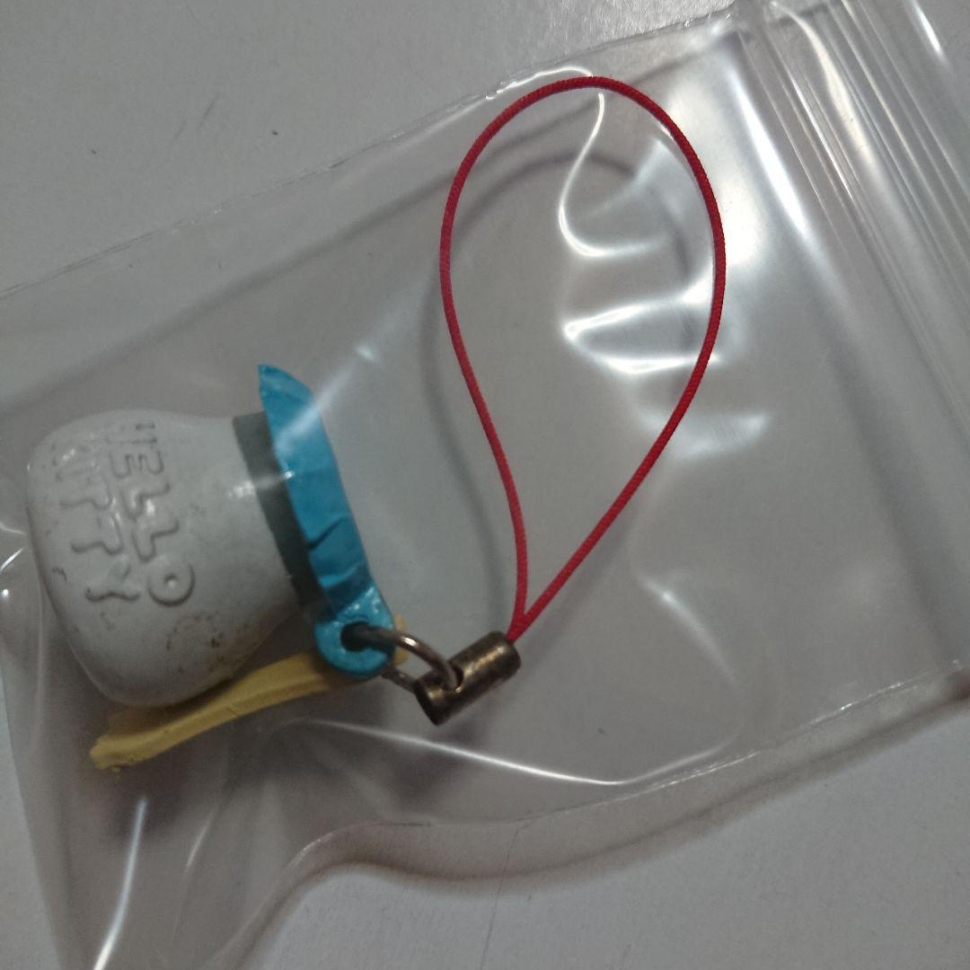 ハローキティ 駄菓子マスコット ヨーグルト チョコ アイス もち