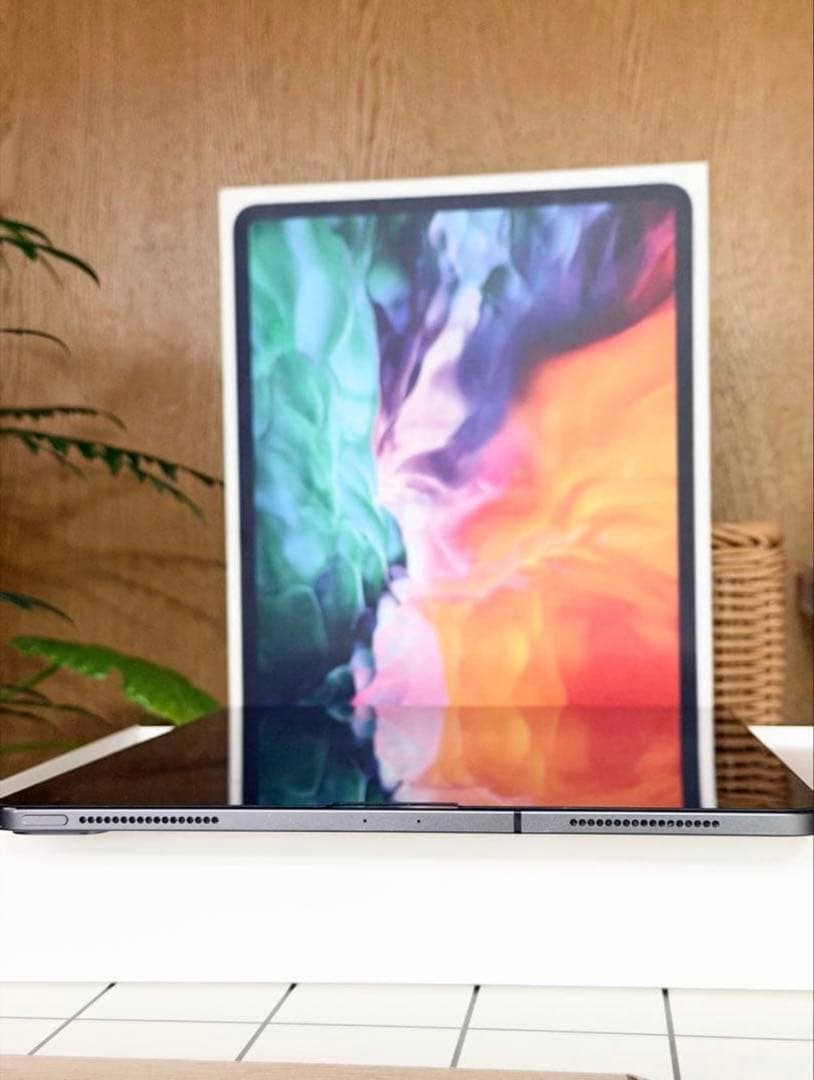 【超美品】iPad Pro 12.9in(第4世代) スペースグレー 256GB