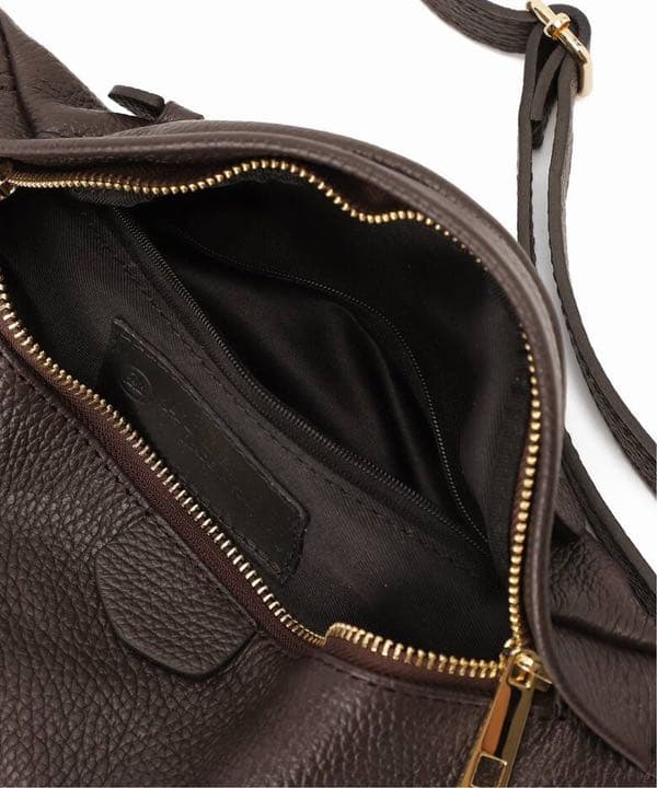 AP STUDIO 【AULENTTI/オウレンティ】別注ボディバッグ - メルカリ