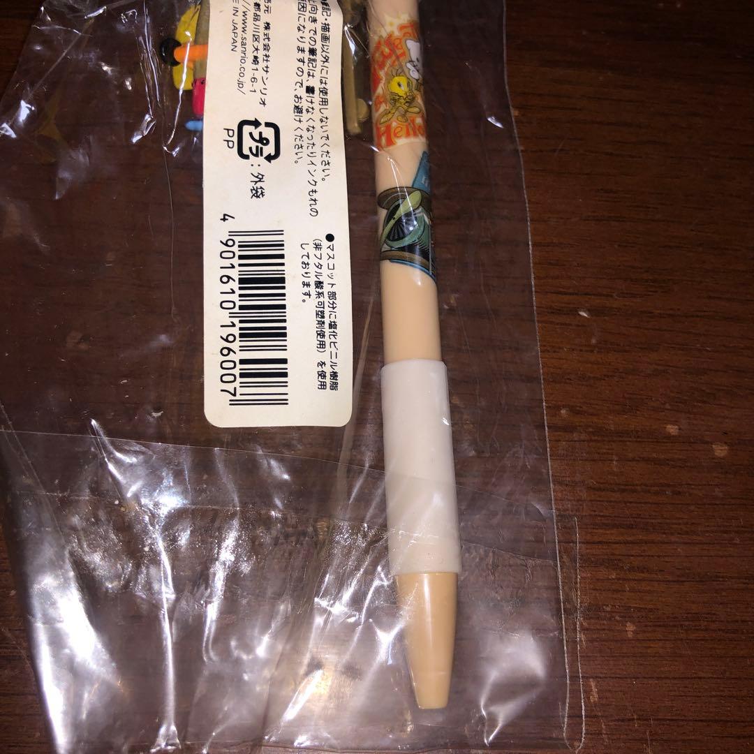 トゥイーティー ハローキティ ボールペン ヒコーキ 飛行機 - メルカリ