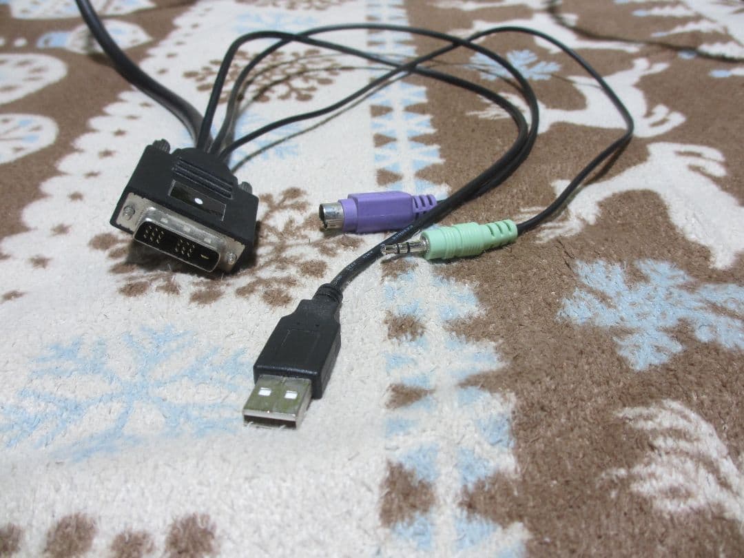 REX-430XDA KVM スイッチ CPU 切り替 4台用 DVI