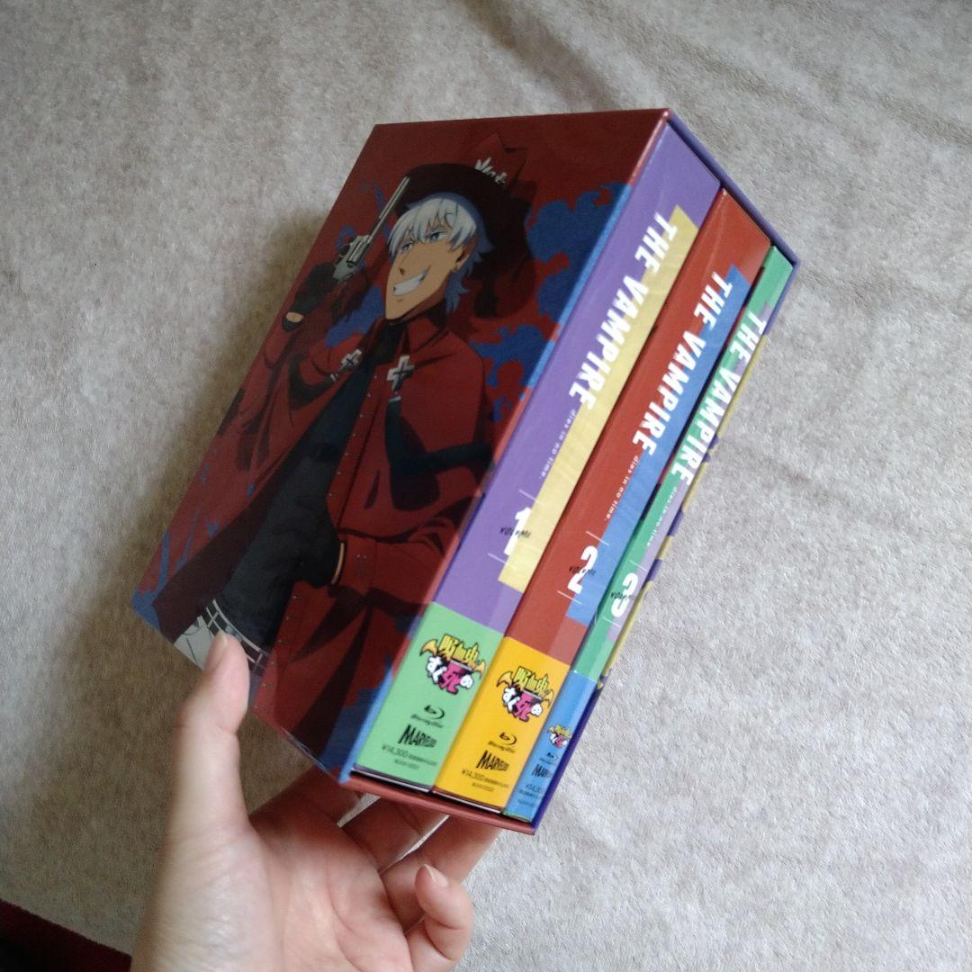 【Amazon特典BOXつき】吸血鬼すぐ死ぬ vol.1-3〜vol.3