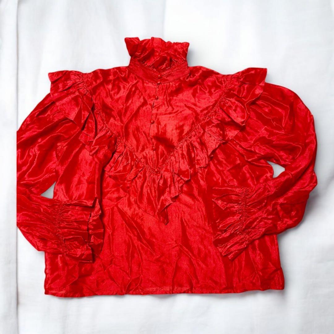 美品 クリスチャンディオール シルク100% パーティーブラウス フリル レッド Christian Dior（シルク ・ シャツ/ブラウス(長袖/七分)）のフリマ