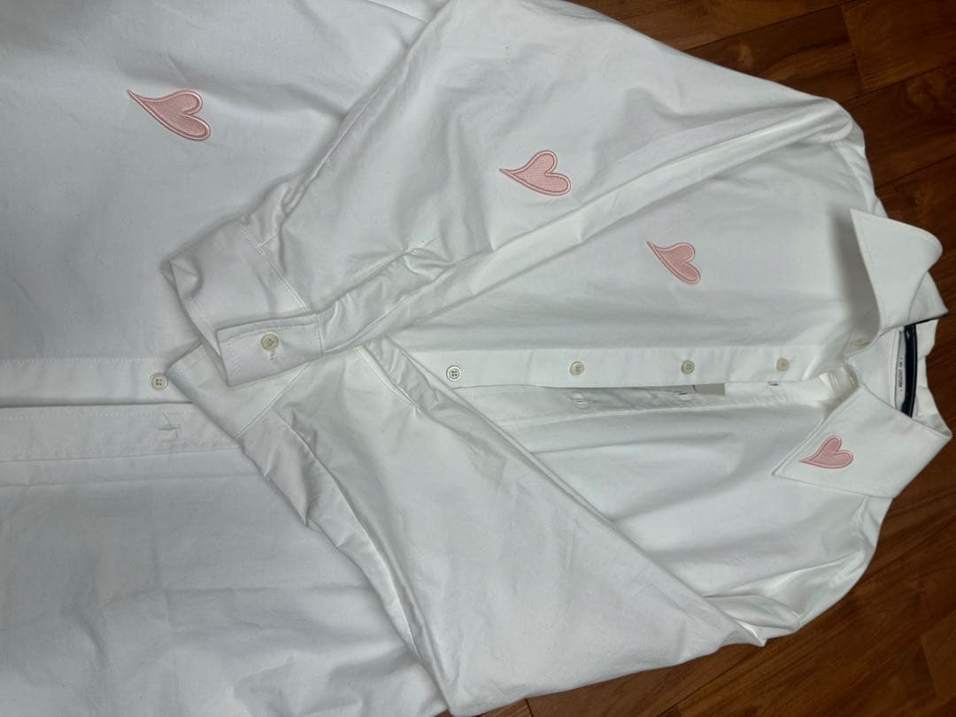 新品 未使用】 キムへキム ハートブラウス XS - メルカリ