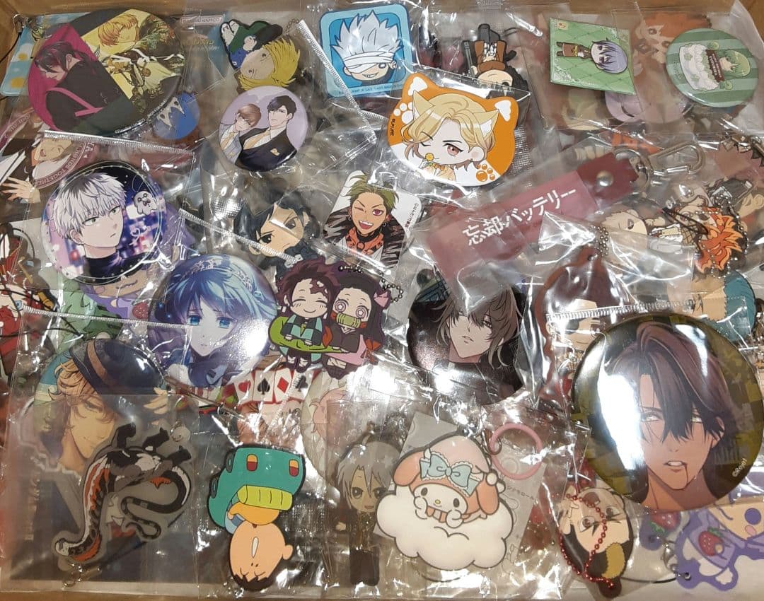 アニメグッズ 大量 まとめ売り 500点 - メルカリ