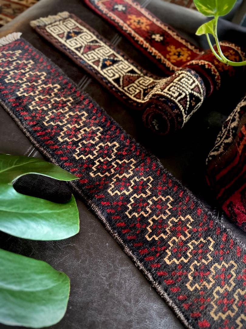 トライバルラグ ヴィンテージラグ バルーチ族 ミニラグ キャメルネック