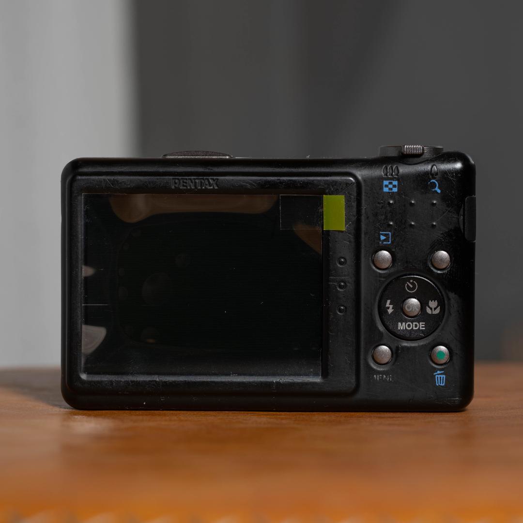 可愛いすぎるコンデジ】PENTAX optio RZ10 ホワイト - メルカリ