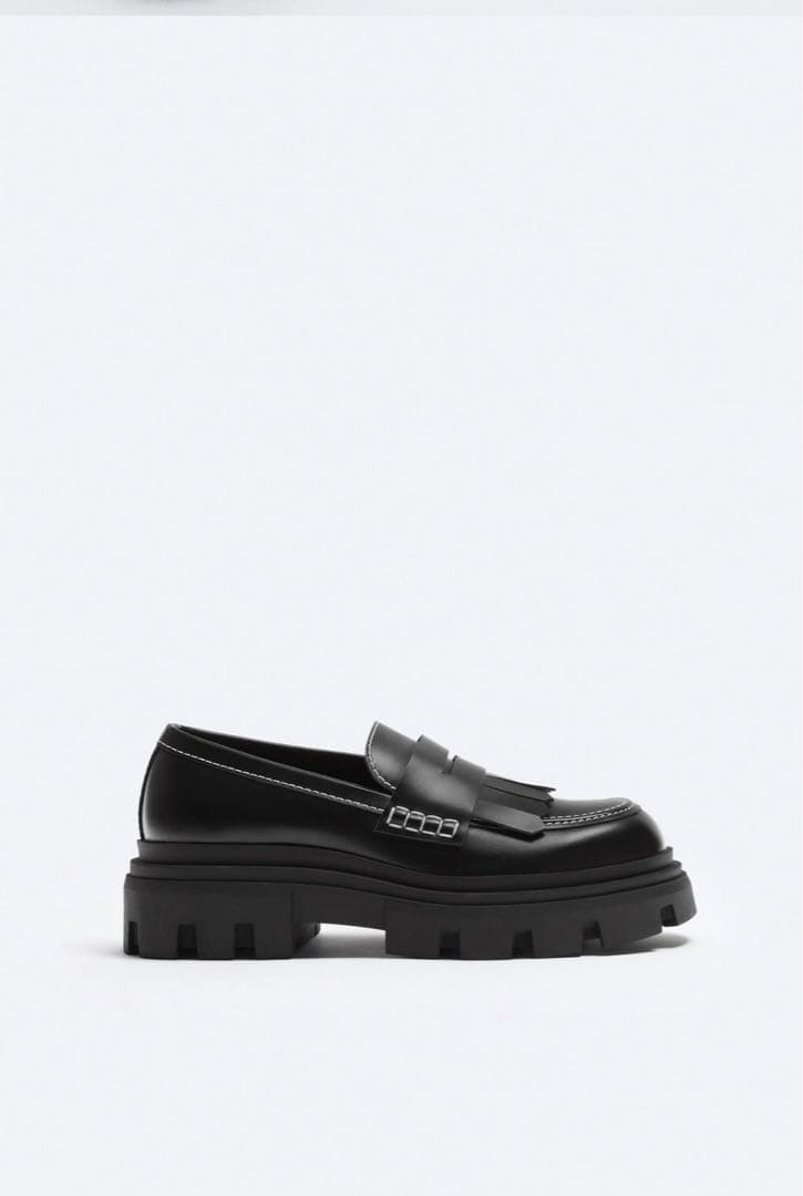 ZARA 新品 厚底 韓国 フリンジ ローファー 黒 29cm チャンキーソール