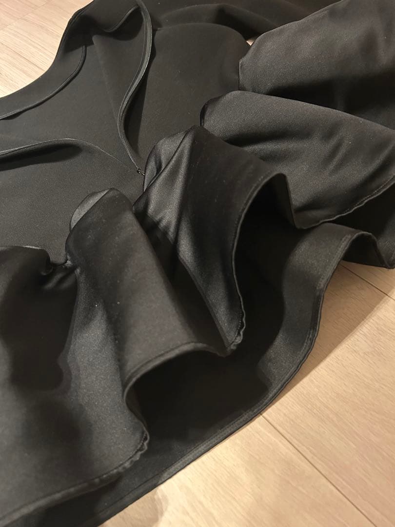 取引中】Heve リップルペプラム ブラウス - メルカリ