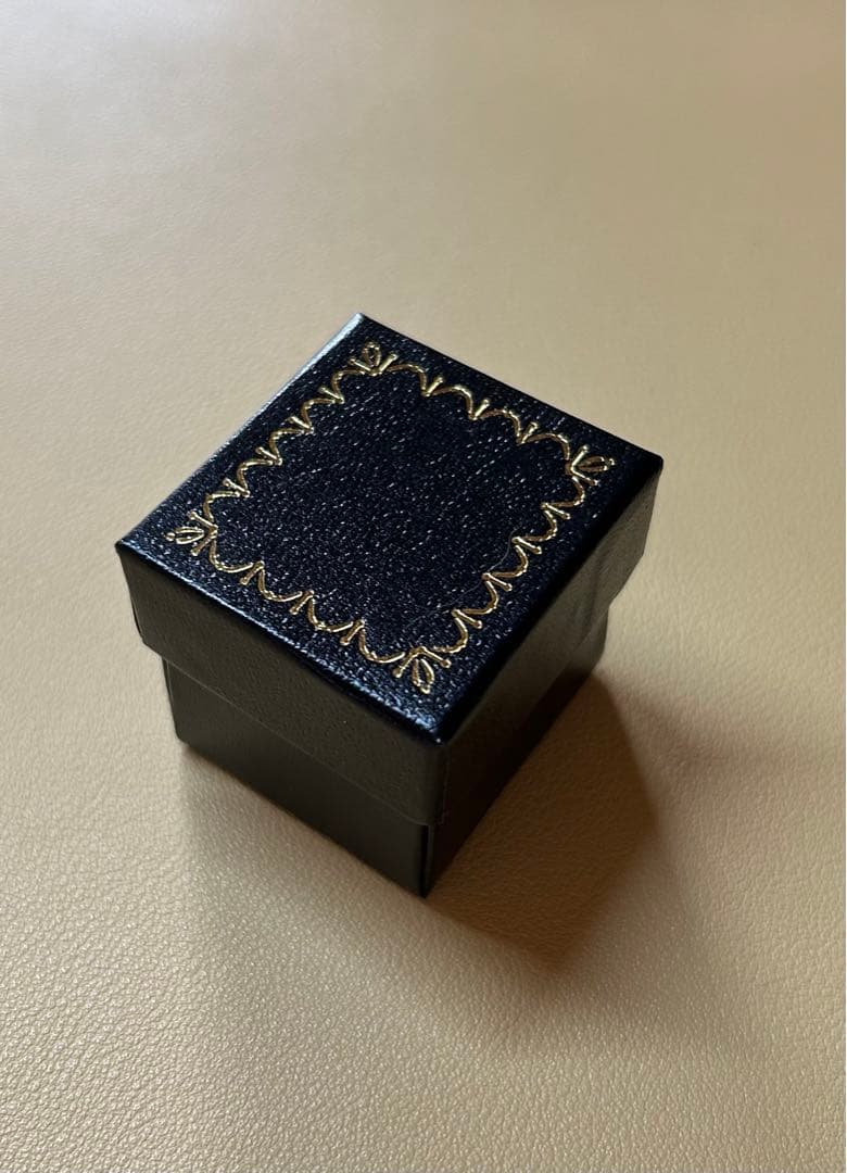 リングケース 指輪ケース アンティーク風 新品 - メルカリ