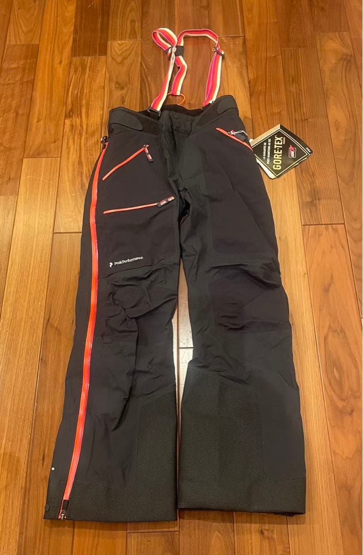 年末 sale❣️Peak Performance GORE-TEX スキーパンツ 本日よりPeak PerformanceのSALEアイテムが更に追加しました – UPLND