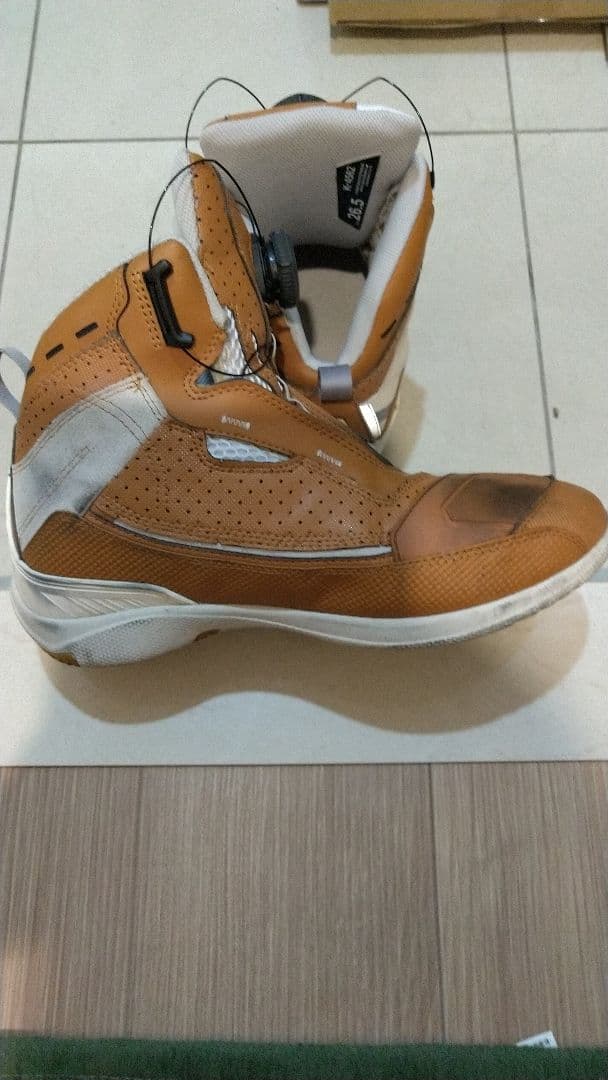 クシタニ フローシューズ 26.5cm