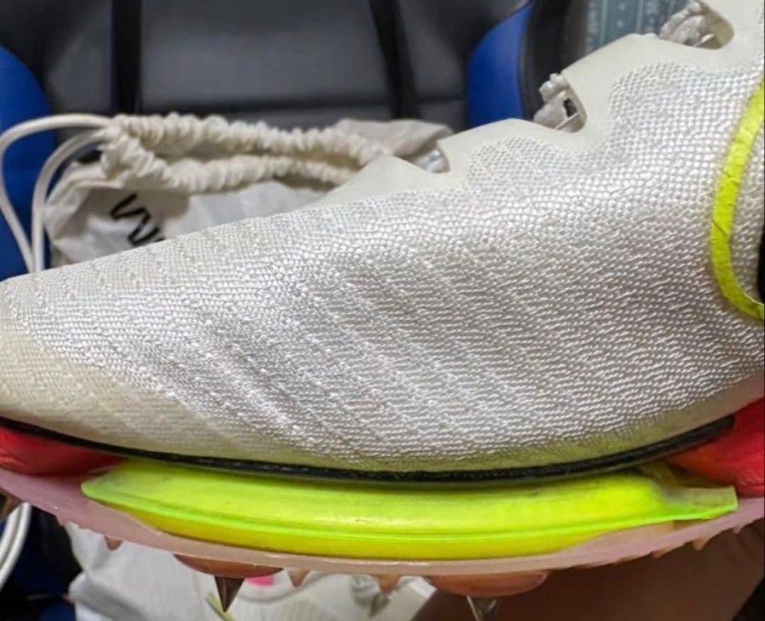 【1月3日まで】マックスフライ東京五輪カラー　26.0cm