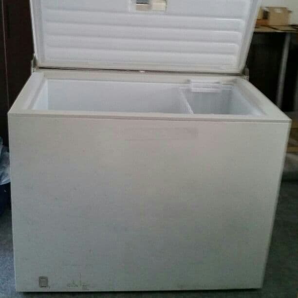 定価38万 大型冷凍庫 ハイアール、冷凍容量を増やしたい人に「セカンド冷凍庫」として