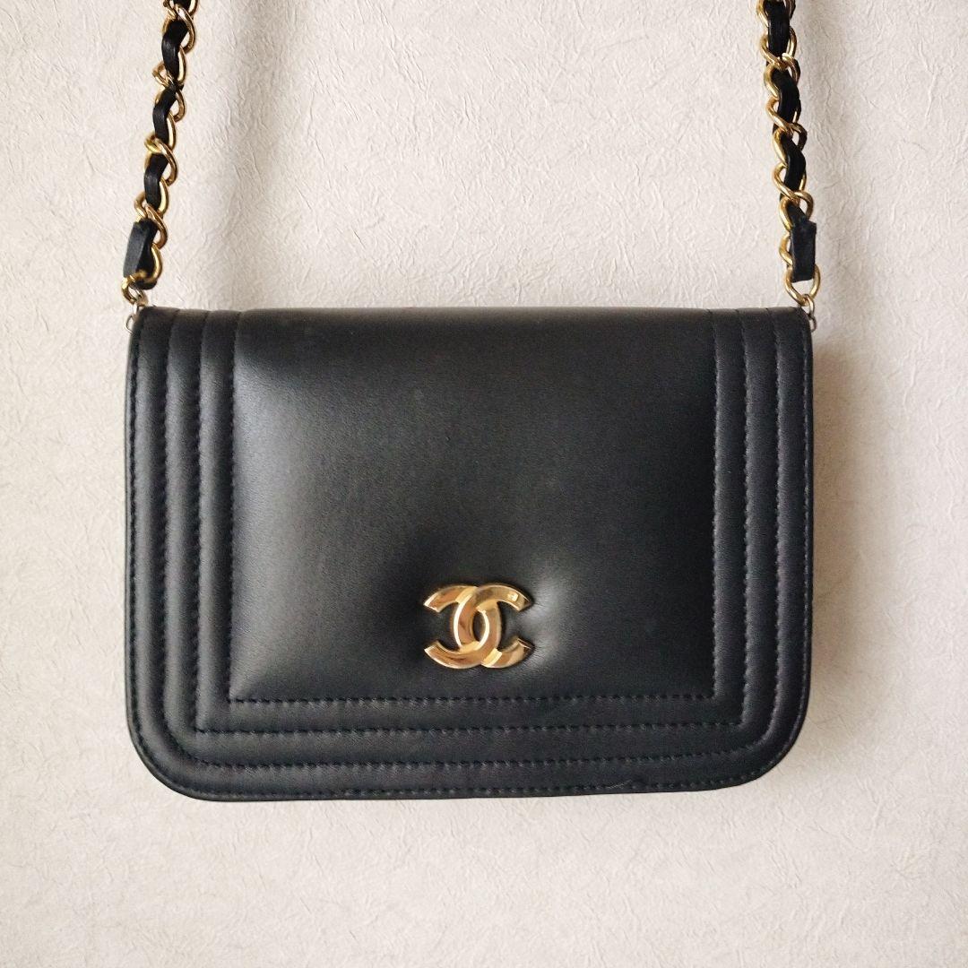 【中古】シャネル CHANEL チェーン107センチ ブーム再来黒 ヴィンテージ シャネル CHANEL ヴィンテージ ミニマトラッセ チェーンショルダー