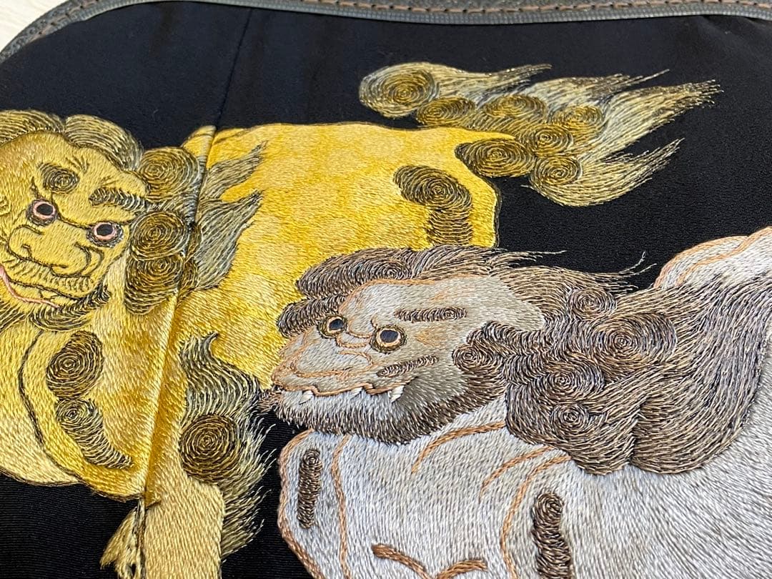 古布リメイクがま口バッグ 獅子と老松 刺繍