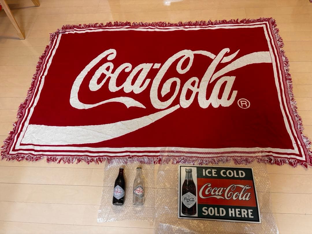 Coca Cola コカコーラ 企業 ビンテージ ラグ マット➕看板➕瓶 2026年最新】コカコーラ マットの人気アイテム - メルカリ