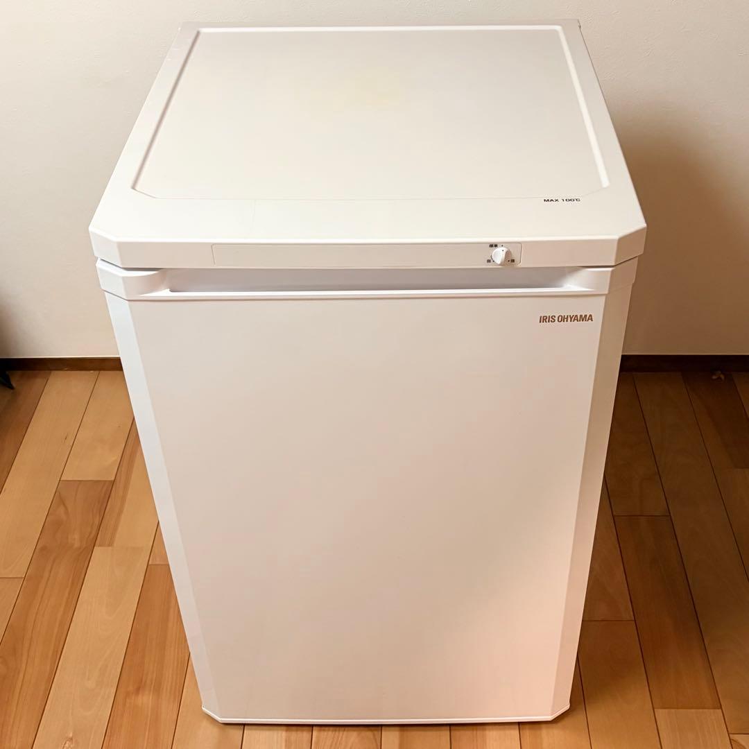 【本日限定値下げ】アイリスオーヤマ　冷凍庫　IUSD-9B-W アイリスオーヤマ ノンフロン前開き冷凍庫 85L（IUSD-9B-W） 家電 | G