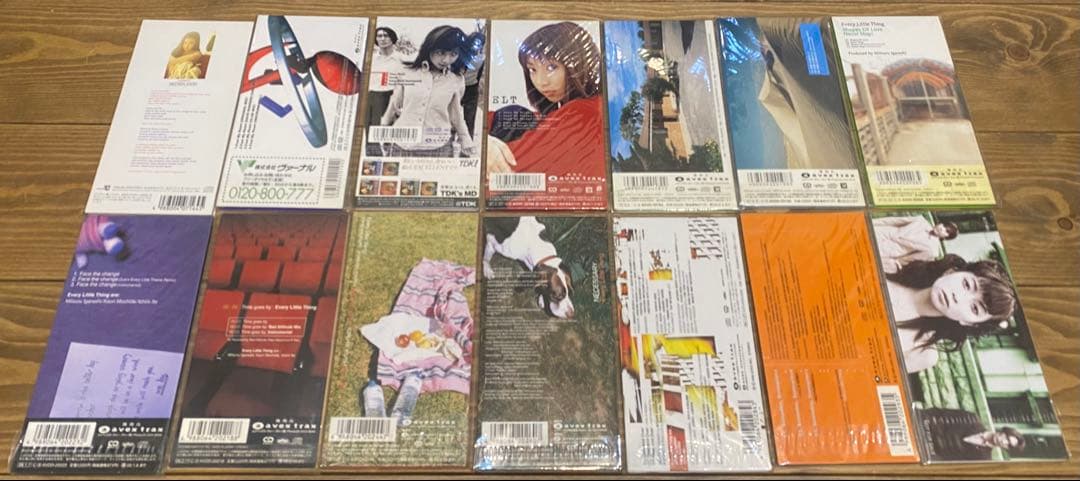 ELTシングル1st〜12th(外袋付)+激レア非売品(外袋付)+持田かおりソロ