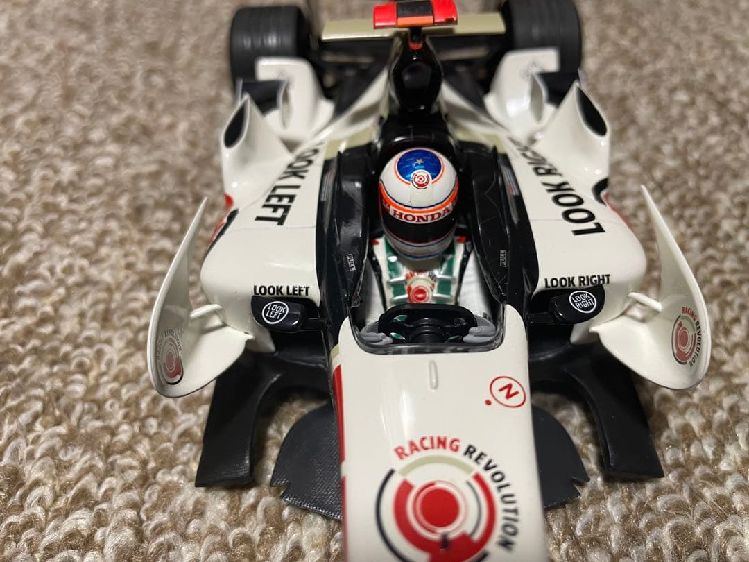 F1 ホンダRA106 1/18 バリチェロ - メルカリ
