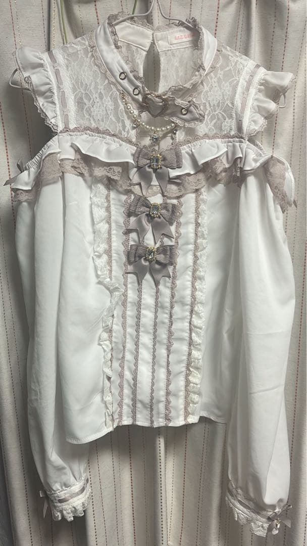 LIZLISA リズリサ トップス 3つリボンフロントチョーカーブラウス