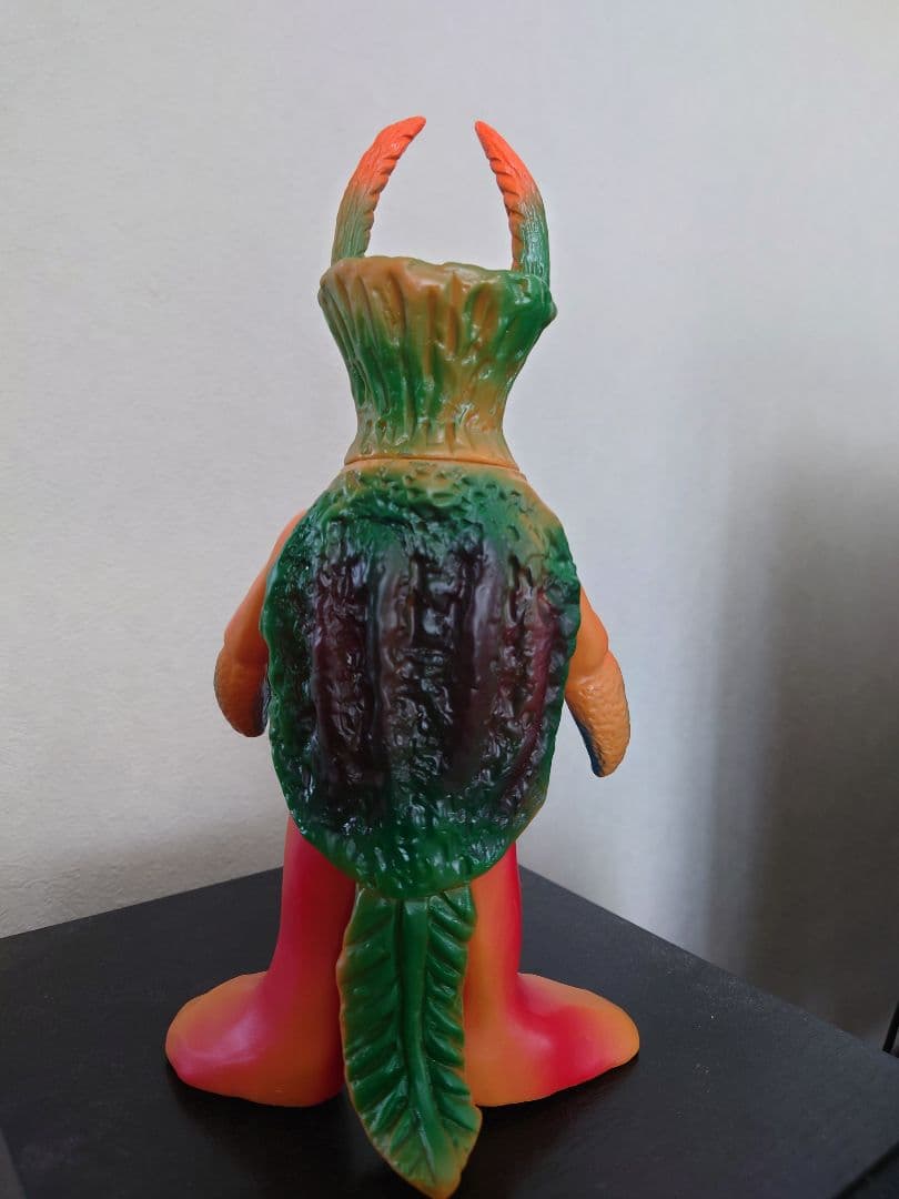 マルサン ウルトラ怪獣シリーズ トルトス海人(赤) 復刻 - メルカリ