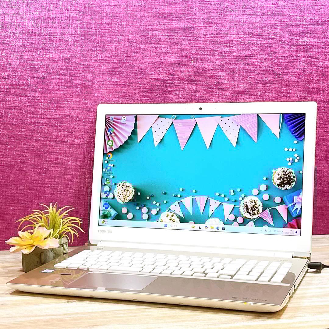 薄型✨7世代 Corei5✨すぐ使えるノートパソコン✨ブルーレイ✨美品