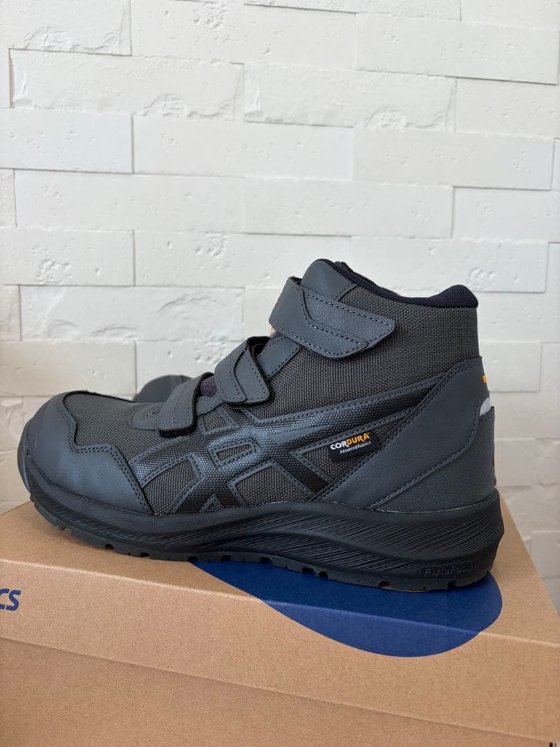未使用品　asics安全靴　26.5cm ブラック　CP216