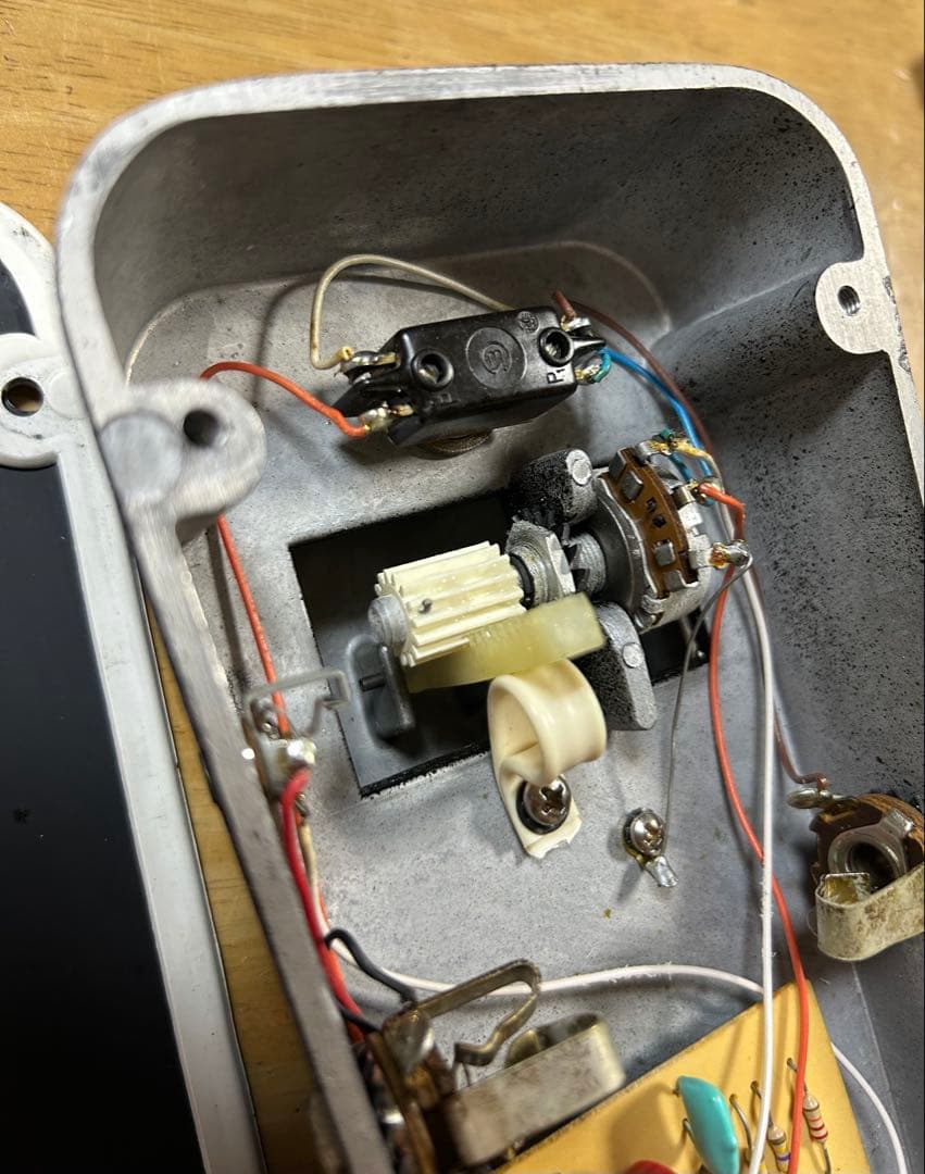 JEN Cry Baby Super ワウペダル 赤FASEL クライベイビー - メルカリ