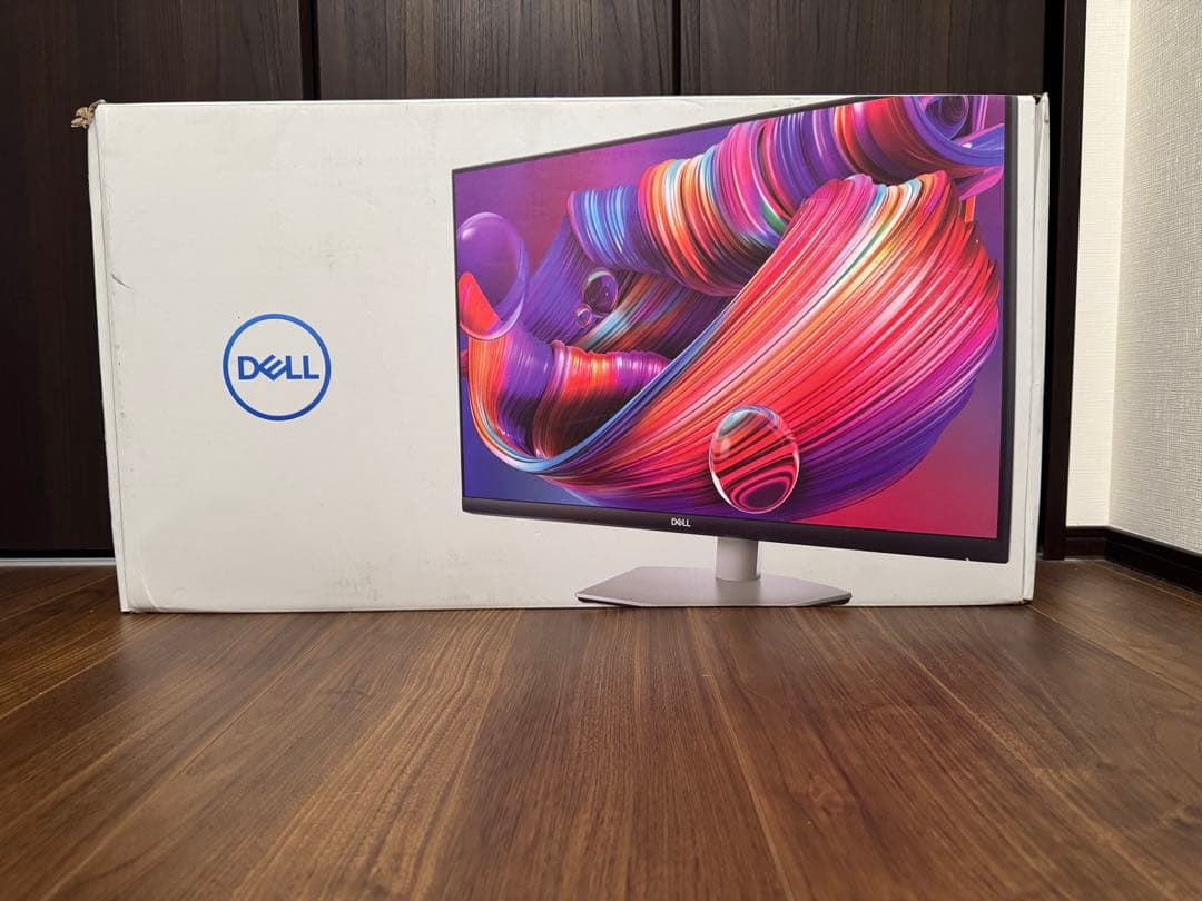 【美品】DELL4Kモニター液晶 27inc 上下角度調整可能（箱/スタンド付 DELL（デル）27インチ 4K液晶モニター UP2720Q 画面回転機能/上下昇降