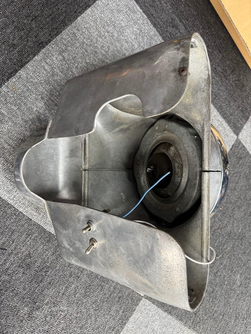 ハーレー 純正ナセル FLH80 バイザー付き 67854-60 - メルカリ