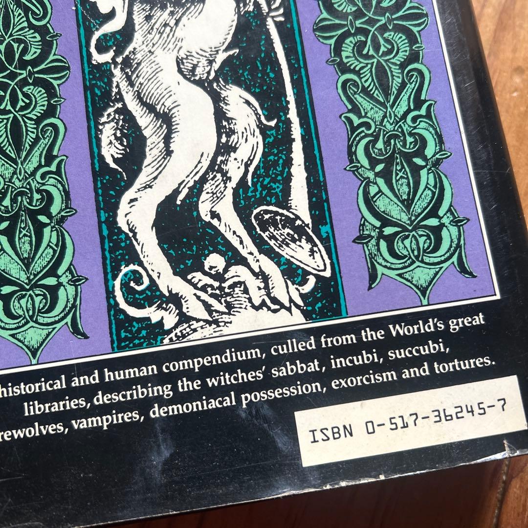 洋書 魔女学 悪魔学 辞典 本