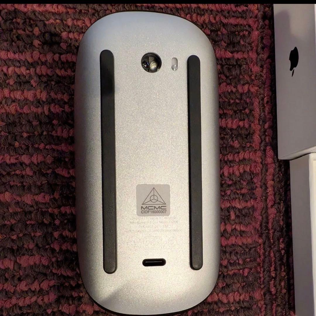 Apple Magic Mouse ブラック Magic Mouse（USB-C）- ブラック（Multi