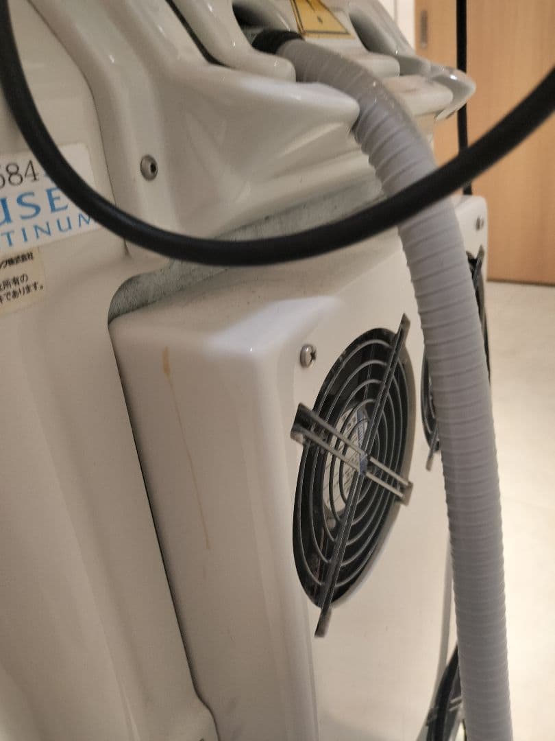 DEKA MUSEE PLATINUM 業務用脱毛器 脱毛エステ店の方へオススメ - メルカリ