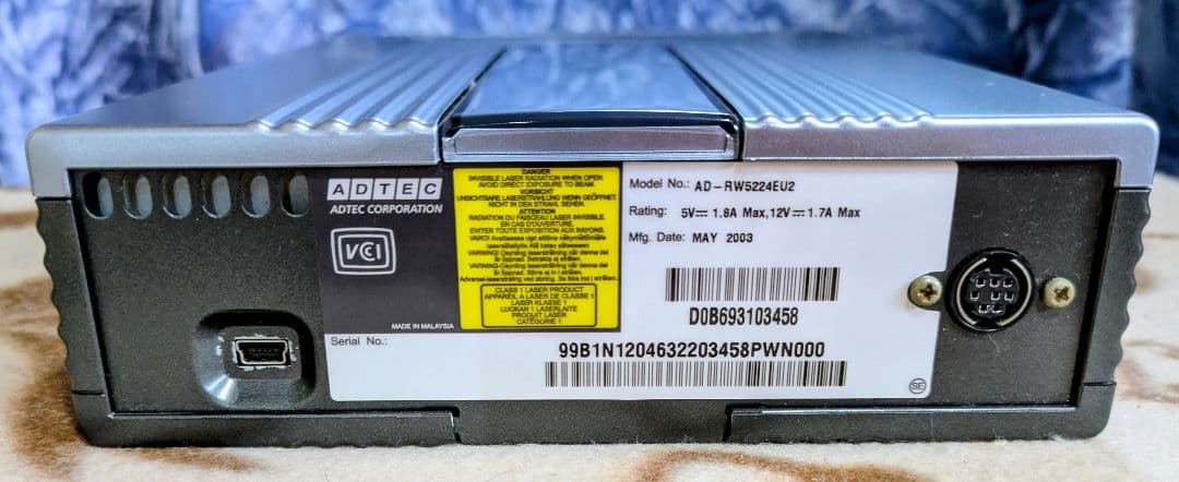 ADTEC 52倍速CD−R/RWドライブAD−RW5224EU2 レトロ