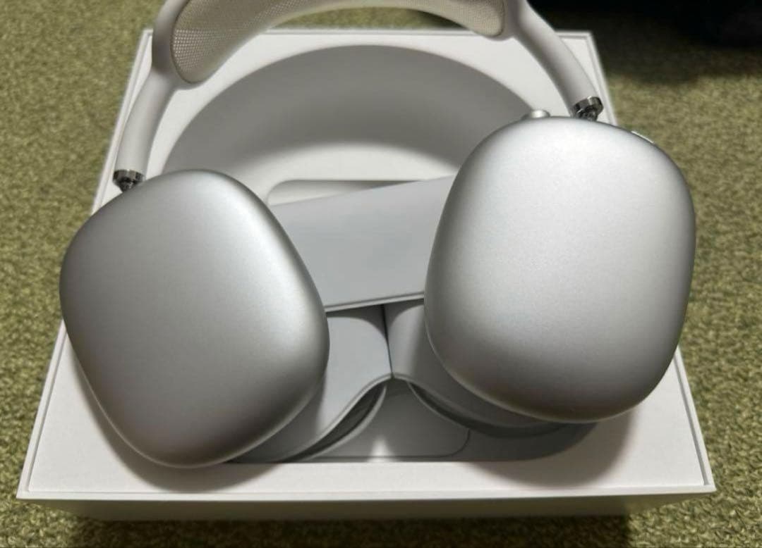 【Apple正規品】【美品】AirPods Max シルバー 美品完備 即日発送 Amazon.co.jp: 【整備済み品】Apple AirPods Max シルバー : 家電＆カメラ