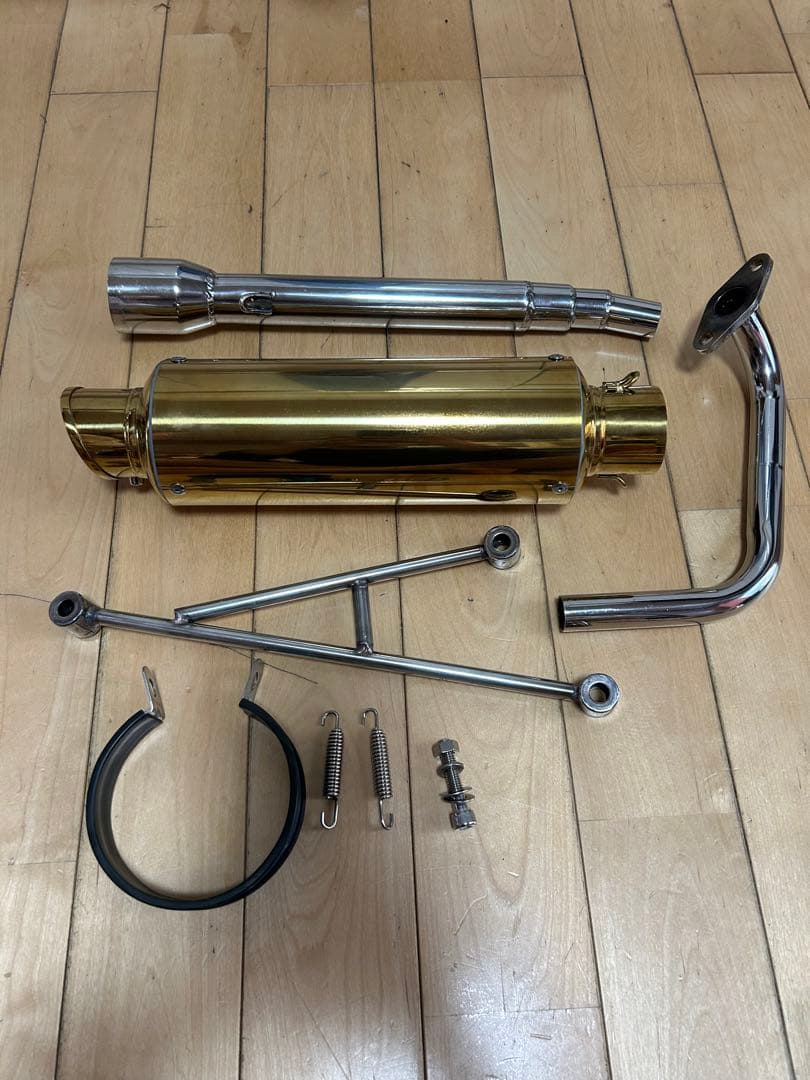 沖縄から一点物ワンオフオリジナルレーシングマフラー風アドレス