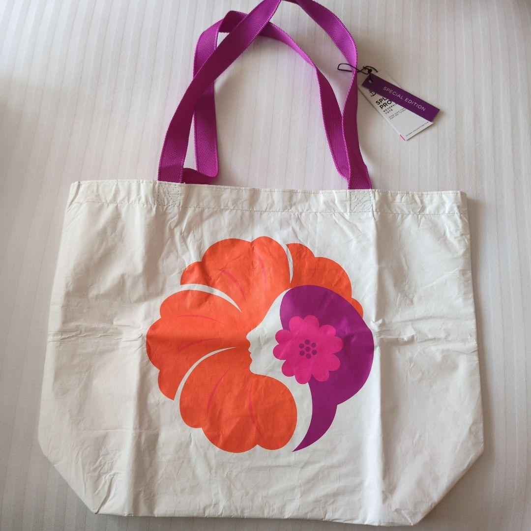 ALOHA collection 日本未入荷ハワイアン航空 リバーシブルトートの通販