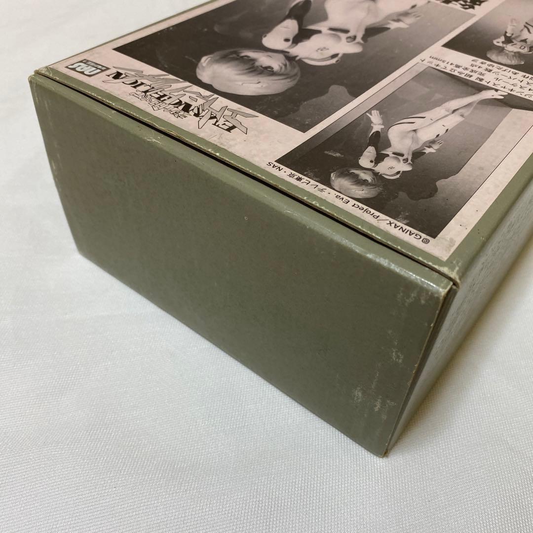 新世紀エヴァンゲリオン 綾波レイ ver.2 壁際のレイ ガレージキット