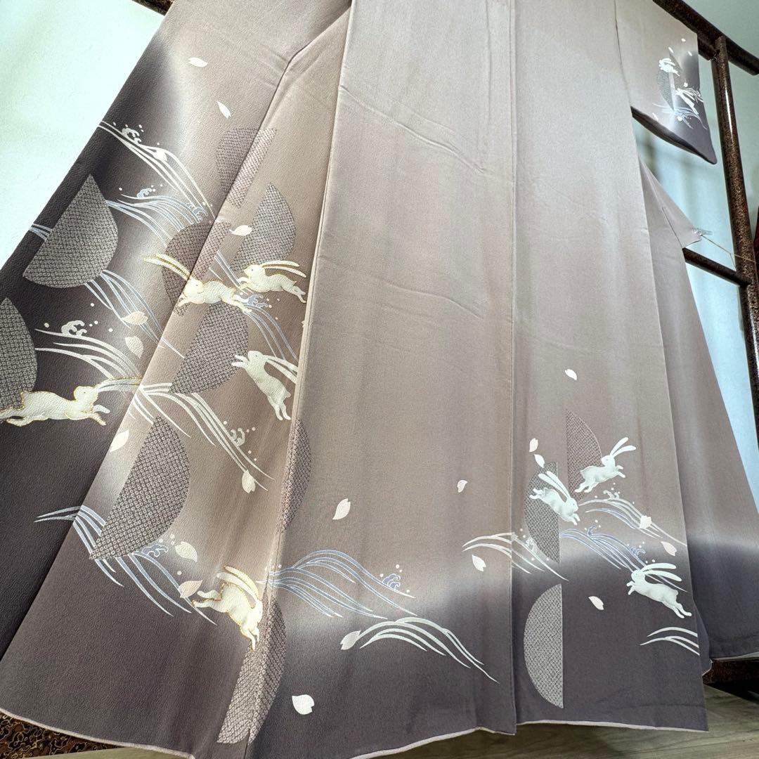 超美品 袷 訪問着 正絹 現代 波 うさぎ 小豆色 刺繍 桜 162裄65 - メルカリ