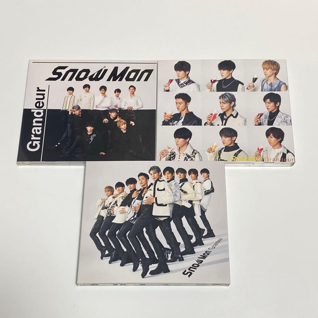 SnowMan CD、DVDまとめ売り（特典グッズ付き） - メルカリ