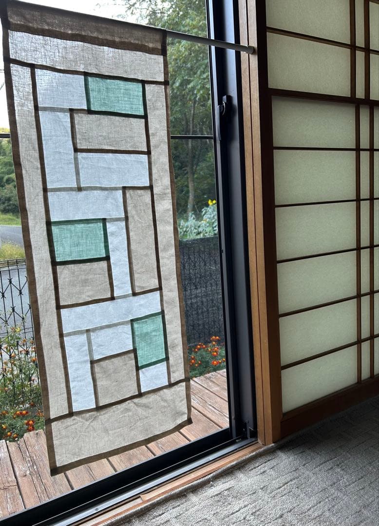 「かすみページです！！！」生成色とオフとペパーミントのポジャギ