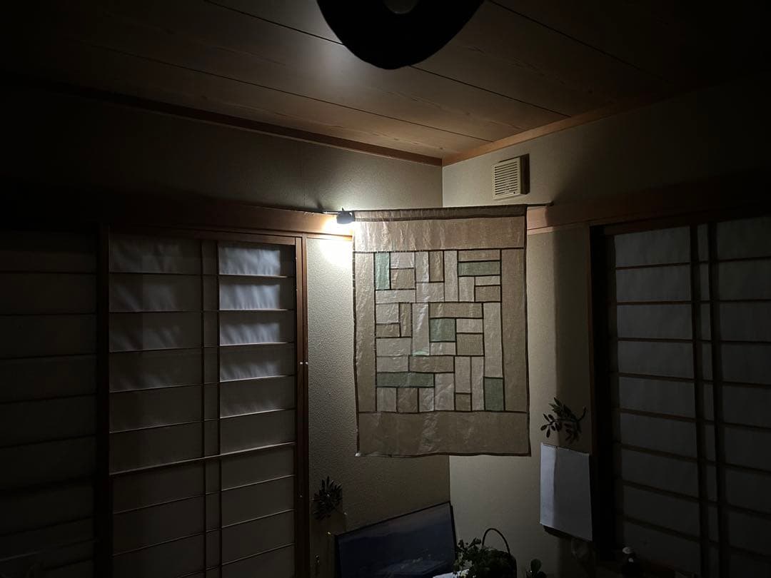 「かすみページです！！！」生成色とオフとペパーミントのポジャギ